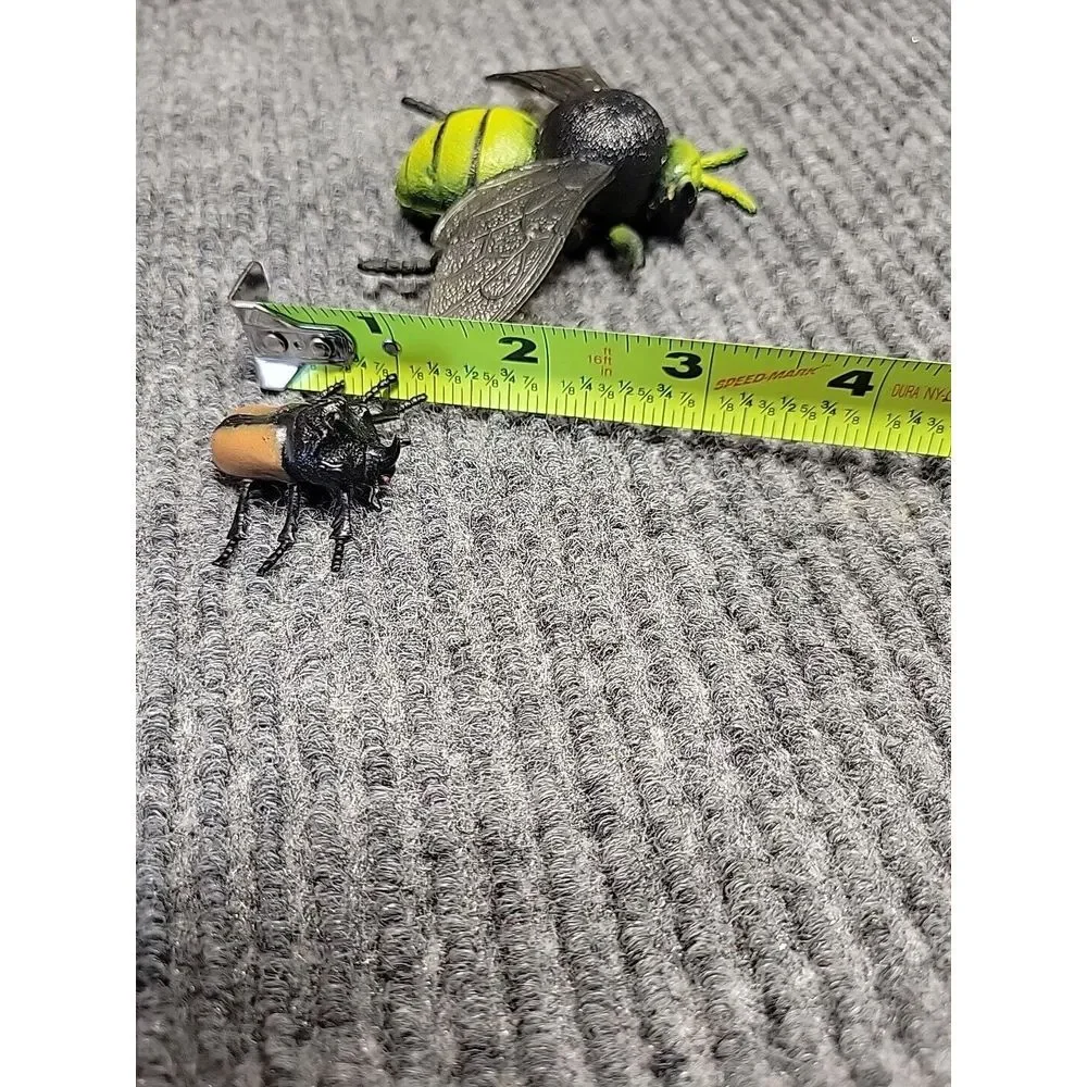 4‎ Pc Toy Insects